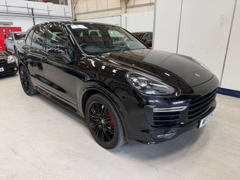 2017 Porsche Cayenne 3.6 Cayenne Gts V6 Tiptronic Auto 4WD 5dr in Black — image 1