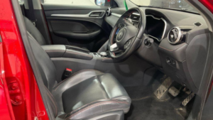 2022 MG MG Zs 72.6kwh Trophy Long Range Auto 5dr in Red — image 3