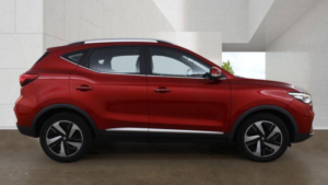 2022 MG MG Zs 72.6kwh Trophy Long Range Auto 5dr in Red — image 4