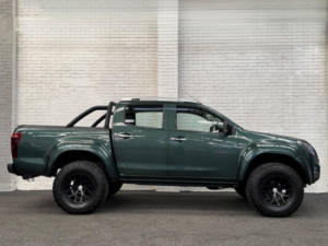 2016 Isuzu D-Max 2.5 Td At35 Arctic Trucks 4x4 4dr in Green — image 4