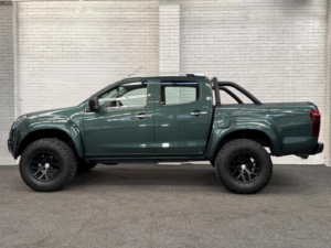2016 Isuzu D-Max 2.5 Td At35 Arctic Trucks 4x4 4dr in Green — image 5