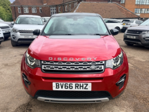 2017 Land Rover Discovery Sport Td4 Hse in Red — image 2