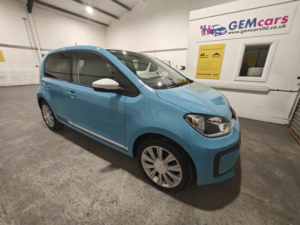 2016 Volkswagen Up! 1.0 Bluemotion Tech Move Up! in Blue — image 2