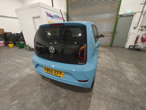 2016 Volkswagen Up! 1.0 Bluemotion Tech Move Up! in Blue — image 6