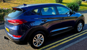 2017 Hyundai Tucson 1.6 Gdi Blue Drive Se Nav SUV 5dr Petrol Manual Euro 6 (s/s) (132 Ps) in Blue — image 3