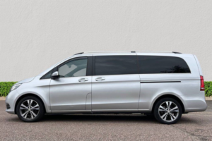 2017 Mercedes-Benz V Class 2.2 V220d Bluetec Sport MPV 5dr Diesel G-Tronic+ Euro 6 (s/s) 8 SEAT Xlwb (163 Ps) in Silver — image 4