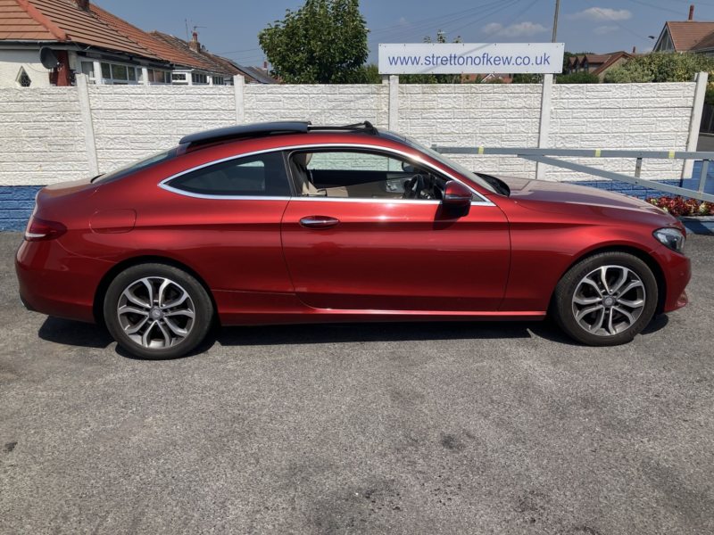 2016 Mercedes-Benz C Class 2.0 C200 Sport in Red — image 1