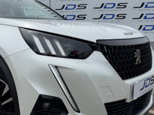 2020 Peugeot 2008 1.2 Puretech Gt Line SUV 5dr Petrol Eat Euro 6 (s/s) (130 Ps) in Multicolour — image 2