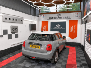 2016 MINI Hatch 1.5 Cooper Euro 6 (s/s) 5dr in Grey — image 6