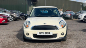 2011 MINI Hatch 1.6 One Euro 5 3dr in White — image 2
