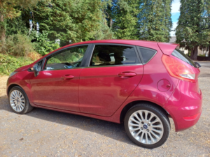 2012 Ford Fiesta 1.4 Tdci Dpf Titanium in Red — image 6