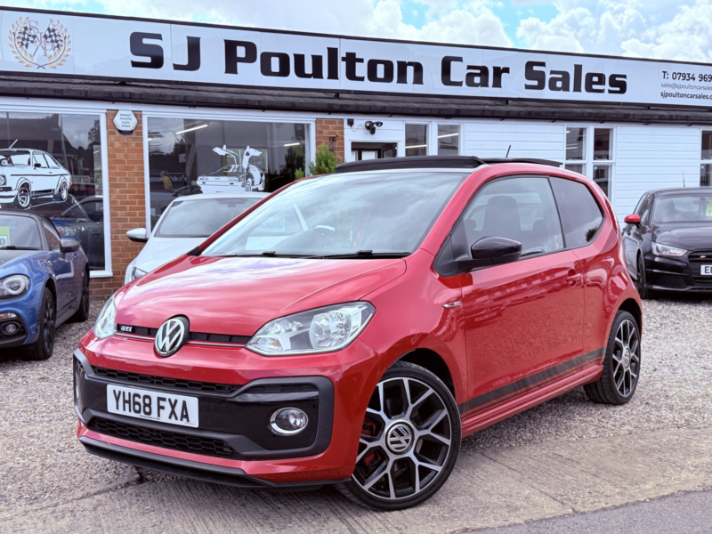 2018 Volkswagen Up! 1.0 Up! Gti in Red — image 1