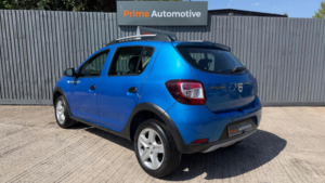 2014 Dacia Sandero Stepway 1.5 Dci Laureate Euro 5 5dr in Blue — image 5