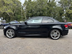2009 BMW 1 Series 3.0 135i M Sport in Black — image 6