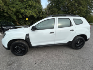 2019 Dacia Duster 1.0 Tce Essential SUV 5dr Petrol Manual Euro 6 (s/s) (100 Ps) in White — image 4