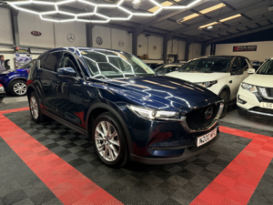 2018 Mazda Cx-5 2.2 Skyactiv-D Sport Nav+ in Blue — image 5