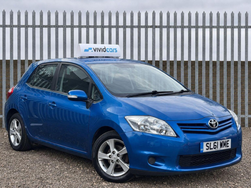 2011 Toyota Auris 1.33 Dual Vvt-I Edition Euro 5 (s/s) 5dr in Blue — image 1