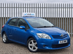 2011 Toyota Auris