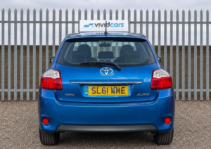 2011 Toyota Auris 1.33 Dual Vvt-I Edition Euro 5 (s/s) 5dr in Blue — image 4