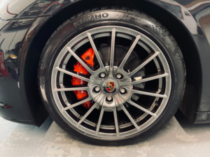 2010 Porsche Panamera 4s Pdk in Black — image 3