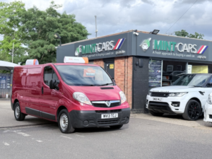 2013 Vauxhall Vivaro 2.0 2900 Cdti Ecoflex in Red — image 4