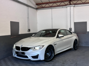 2017 BMW M4 3.0 Biturbo Competition Coupe 2dr Petrol Dct Euro 6 (s/s) (450 Ps) in White — image 3