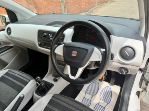 2012 SEAT Mii 1.0 12v Se Euro 5 3dr in White — image 6