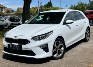 2019 Kia Ceed 1.6 Crdi 3 Automatic in White — image 3