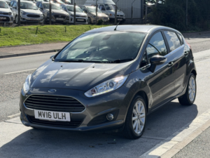 2016 Ford Fiesta 1.6 Titanium in Grey — image 5