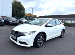 2014 Honda Civic 1.6 I-Dtec Se Plus Euro 5 (s/s) 5dr in White — image 3