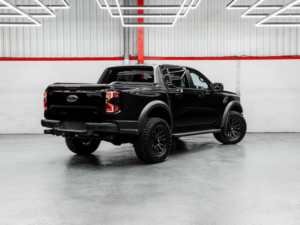 2024 Ford Ranger 2.0 Ecoblue Raptor Auto 4WD Euro 6 (s/s) 4dr in Black — image 3