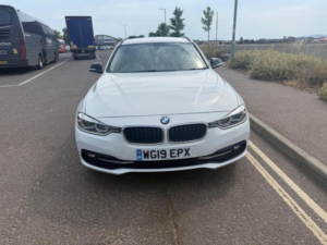 2019 BMW 3 Series 2.0 320d Sport Touring Auto Euro 6 (s/s) 5dr in White — image 2