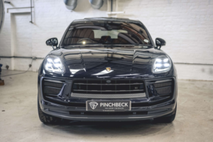2022 Porsche Macan 2.9 Macan S Semi-Auto 4WD 5dr in Black — image 3