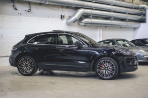 2022 Porsche Macan 2.9 Macan S Semi-Auto 4WD 5dr in Black — image 6