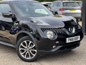 2018 Nissan Juke 1.2 Dig-T Tekna in Black — image 3