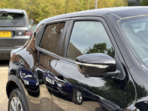2018 Nissan Juke 1.2 Dig-T Tekna in Black — image 5