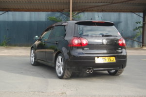 2009 Volkswagen Golf 2.0 Tfsi Gti Pirelli in Black — image 6