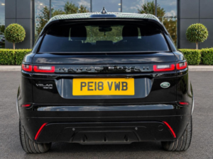 2018 Land Rover Range Rover Velar 2.0 D180 R-Dynamic Se Auto 4WD Euro 6 (s/s) 5dr in Black — image 6