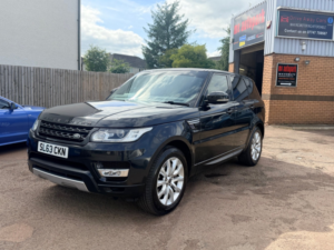 2013 Land Rover Range Rover Sport 3.0 Sd V6 Hse in Black — image 3