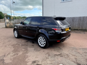 2013 Land Rover Range Rover Sport 3.0 Sd V6 Hse in Black — image 4