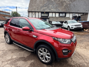 2016 Land Rover Discovery Sport Td4 Hse in Red — image 4