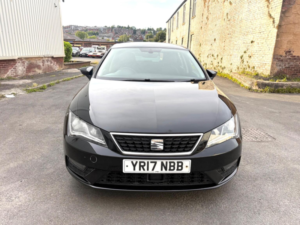 2017 SEAT Leon 1.6 Tdi Se Dynamic Technology Euro 6 (s/s) 5dr in Black — image 4