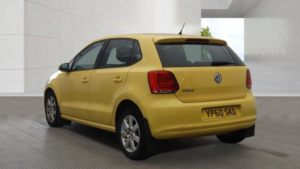 2010 Volkswagen Polo 1.2 Moda Euro 5 5dr in Yellow — image 5