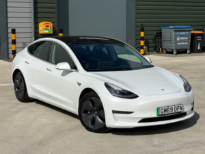 2020 Tesla Model 3 (dual Motor) Long Range Auto 4wde 4dr in White — image 5