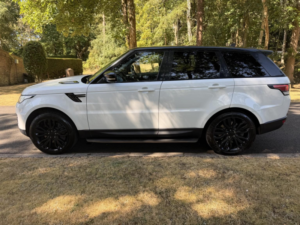 2015 Land Rover Range Rover Sport 3.0 Sd V6 Hse Dynamic in White — image 4