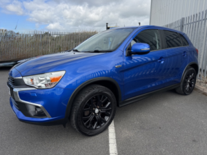 2017 Mitsubishi Asx 3 1.6 in Blue — image 2