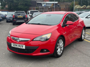 2014 Vauxhall Astra Gtc 1.4t Sri Euro 5 (s/s) 3dr in Red — image 3