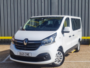 2021 Renault Trafic - Wheel Chair Ramp — image 2