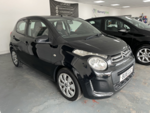2016 Citroen C1 1.2 Puretech Feel in Black — image 6