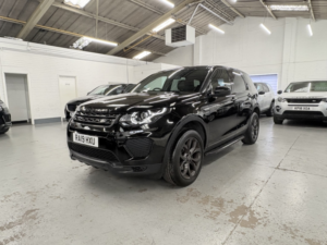 2019 Land Rover Discovery Sport 2.0 Td4 Landmark in Black — image 2